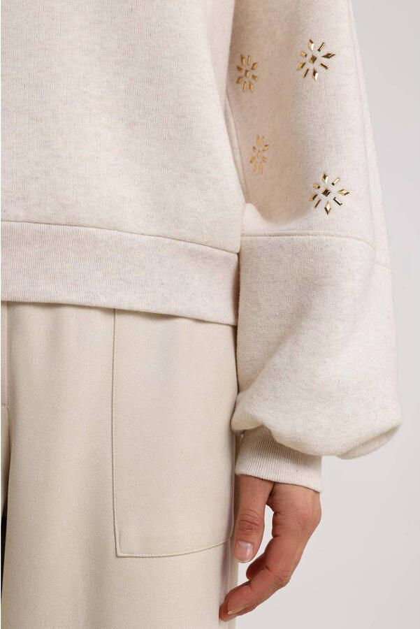 NUKUS Dames Truien & Vesten Amadora Sweater Flowerstuds Beige - Foto 6