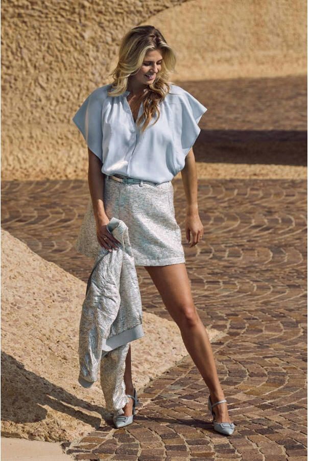 NUKUS Dames Tops & T-shirts Taylor Top Shiny Lichtblauw - Foto 6