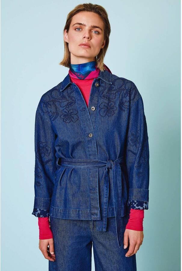 Oilily blouse met borduursels medium blue denim