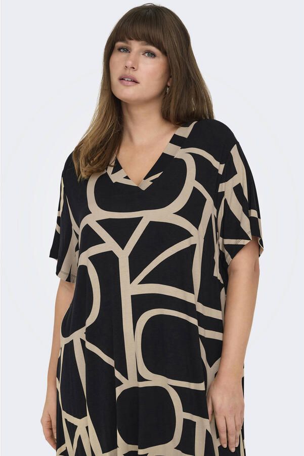 ONLY CARMAKOMA Shirtjurk CARFYRLA LIFE S S V-NCK BLK AOP DRE NOOS Zomerjurk zacht vloeiende jersey kwaliteit