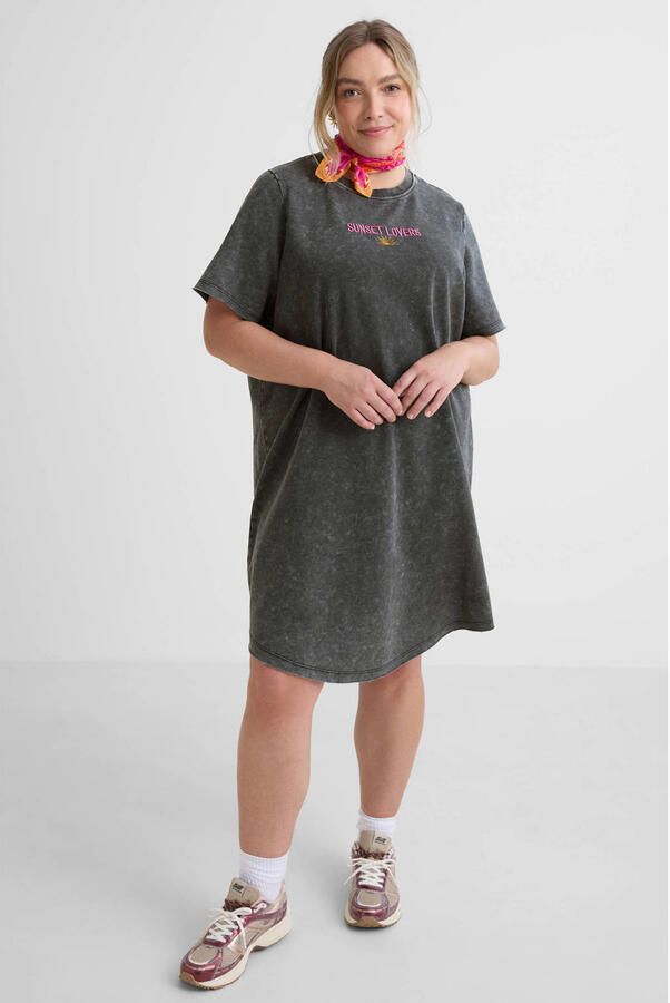 ONLY CARMAKOMA mini jurk grijs