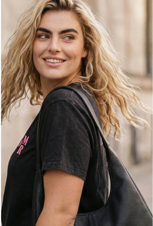 ONLY CARMAKOMA T-shirt met backprint Plus Size zwart - Foto 2