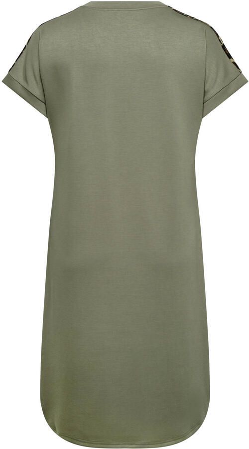 ONLY CARMAKOMA T-shirtjurk Plus Size groen - Foto 3