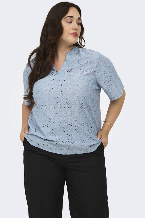 ONLY CARMAKOMA top broderie blauw