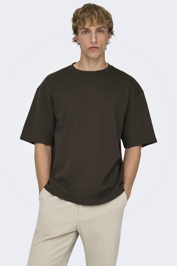 ONLY & SONS boxy T-shirt donkerbruin