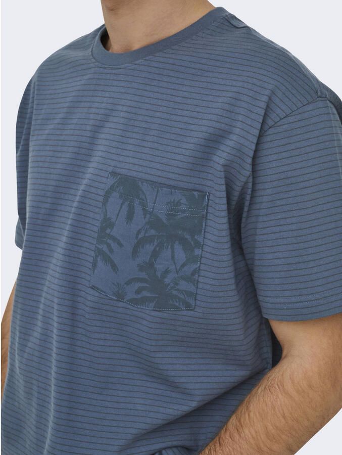ONLY & SONS relaxed gestreept T-shirt blauw - Foto 3