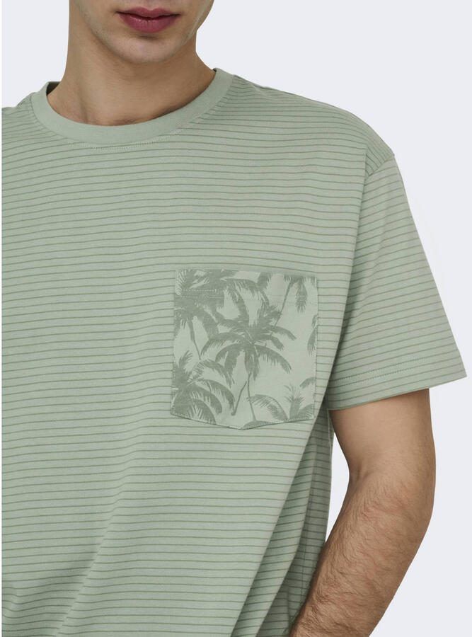ONLY & SONS relaxed gestreept T-shirt groen - Foto 2