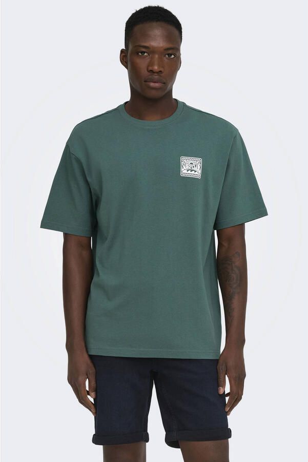 ONLY & SONS relaxed T-shirt met backprint groen