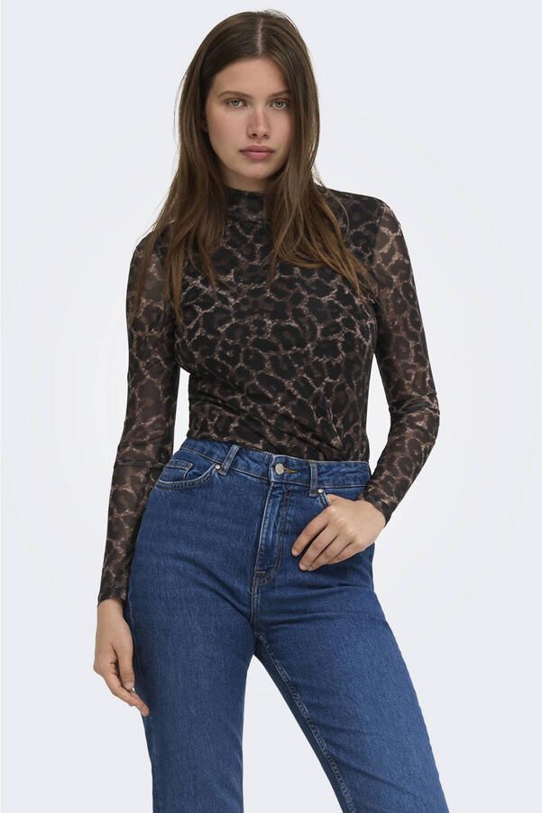 ONLY aansluitende top met stippen bruin