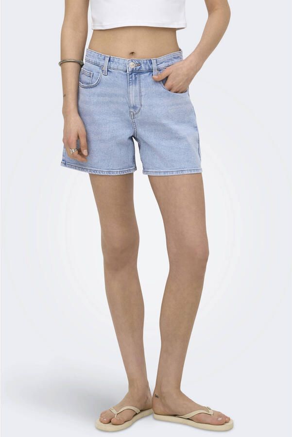 ONLY regular waist short light blue denim