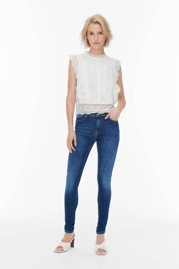 Only Kanten shirt ONLKARO – Kantentop met opstaande kraag voor elegante looks