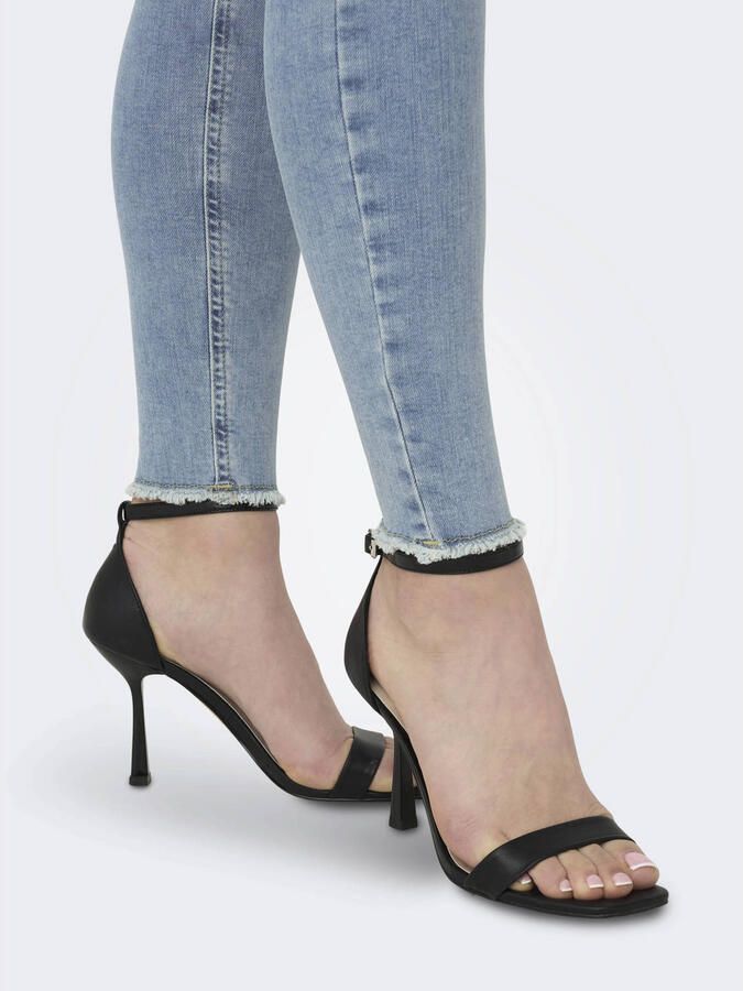 Only Ankle jeans ONLBLUSH MID SK ANK RAW met iets gerafelde voetzoom - Foto 2
