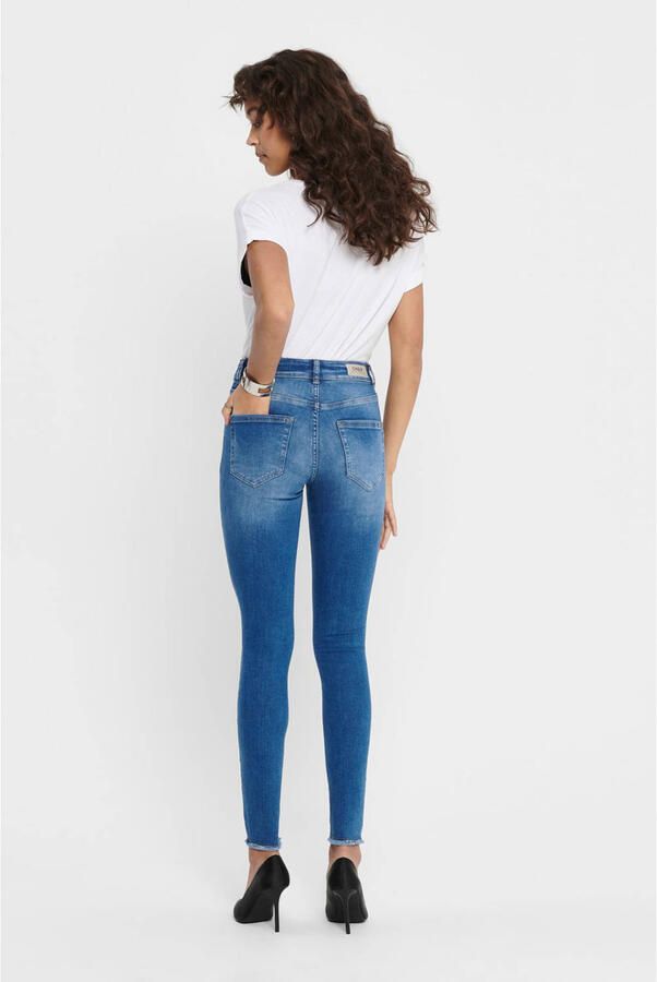 Only Ankle jeans ONLBLUSH – Enkeljeans met open zomen voor moderne looks Schuureffecten modieus skinny fit ronde hals regular fit