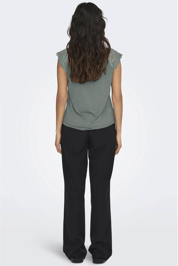 Only Shirt met V-hals ONLPETRA S S LACE MIX TOP CS JRS - Foto 3