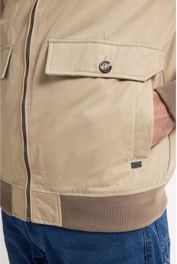 Petrol Industries Trainingsjack Jas Bomber Beige