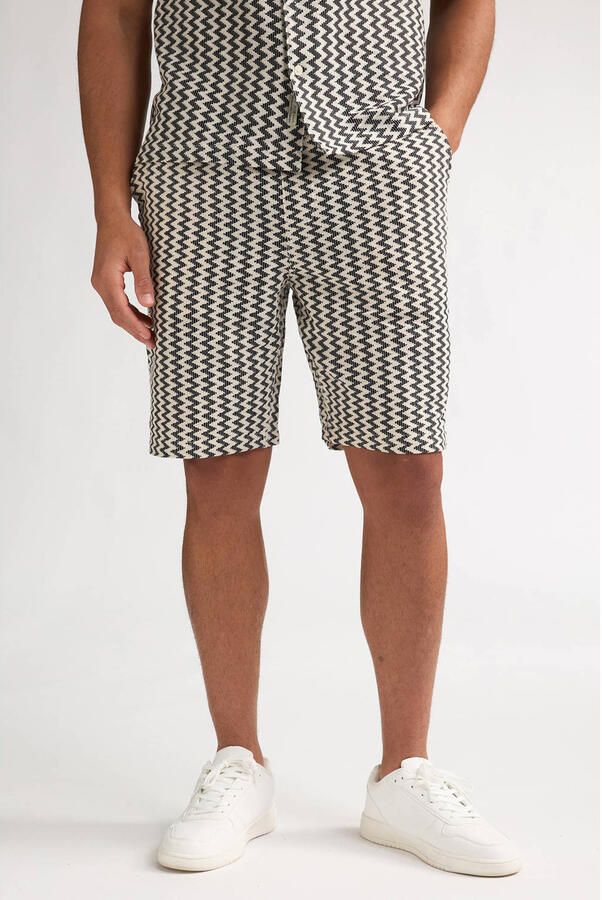 Petrol Industries regular fit short met print ecru
