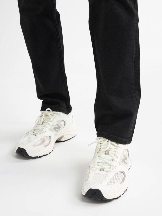 Petrol Industries regular tapered fit jeans RUSSEL met riem black stone