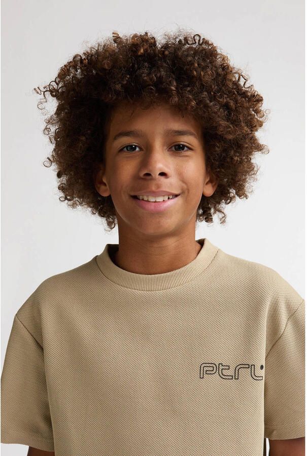 Petrol Industries T-shirt met backprint zand