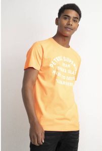 Petrol Industries T-shirt met tekst shocking orange