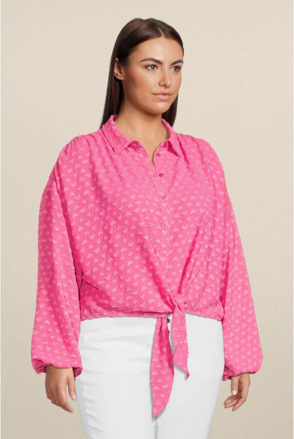 PIECES Curve blouse PCMAIKEN met hartjes en 3D applicatie roze