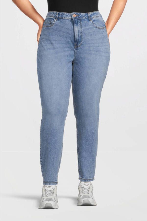 PIECES Curve high waist mom jeans light blue denim