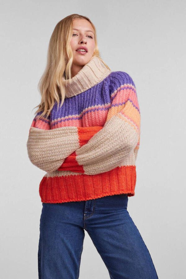 PIECES gestreepte trui PCNEILA van gerecycled polyester wit paars roze