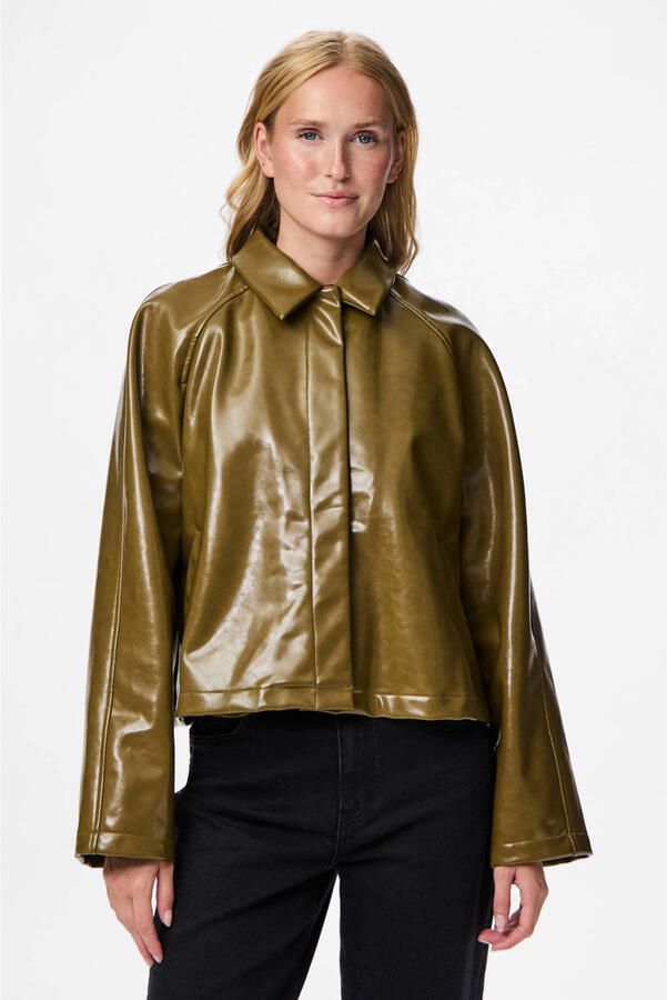 PIECES imitatieleren jas groen