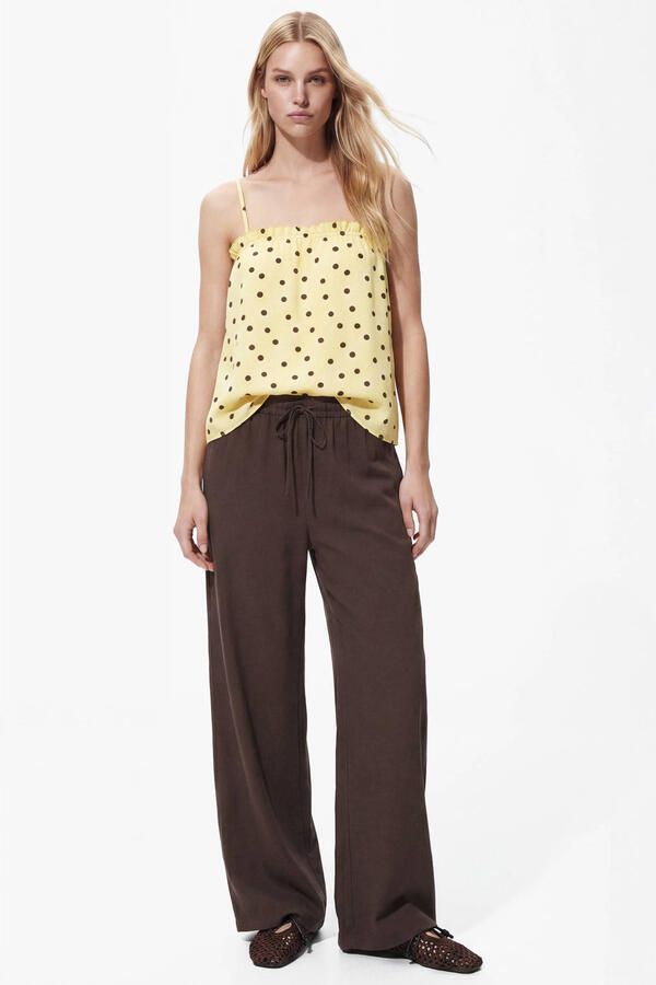 PIECES loose fit top met ruches en stippen lichtgeel - Foto 2