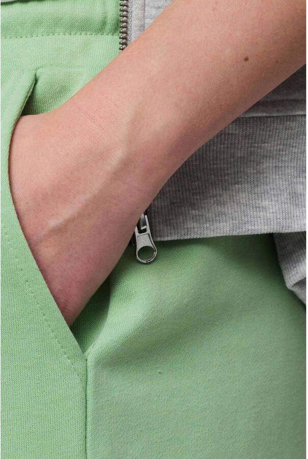 PIECES sweatshort PCCHILLI groen - Foto 2