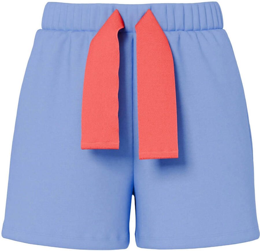 PIECES sweatshort PCCHILLI lila