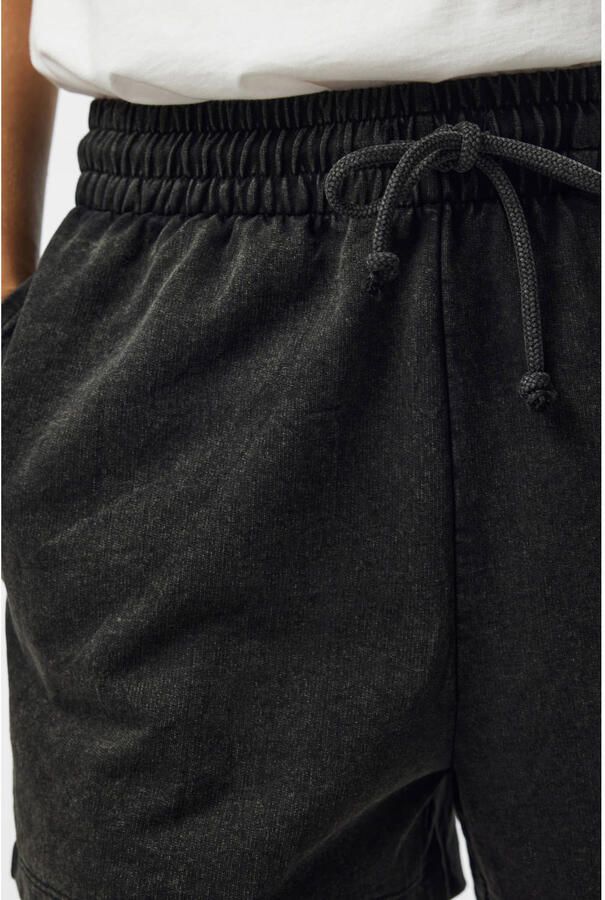 PIECES sweatshort PCCHILLI zwart - Foto 2