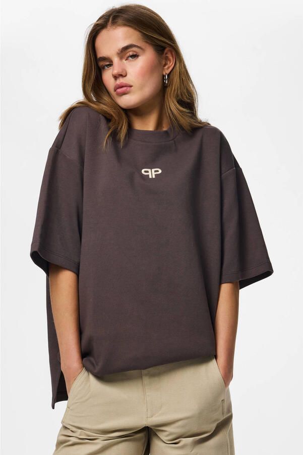 PIECES T-shirt bruin