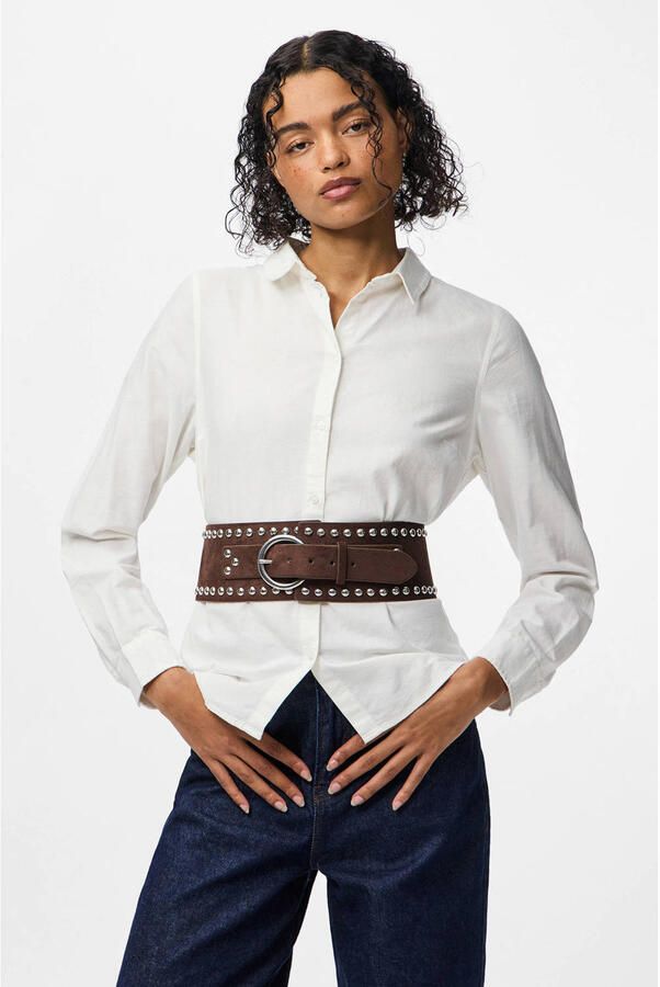 PIECES tailleriem PCOLINA met studs donkerbruin