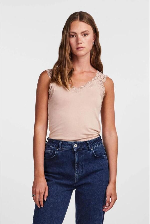 Pieces Top met bandjes van viscosemix met kant model 'BARBERA'