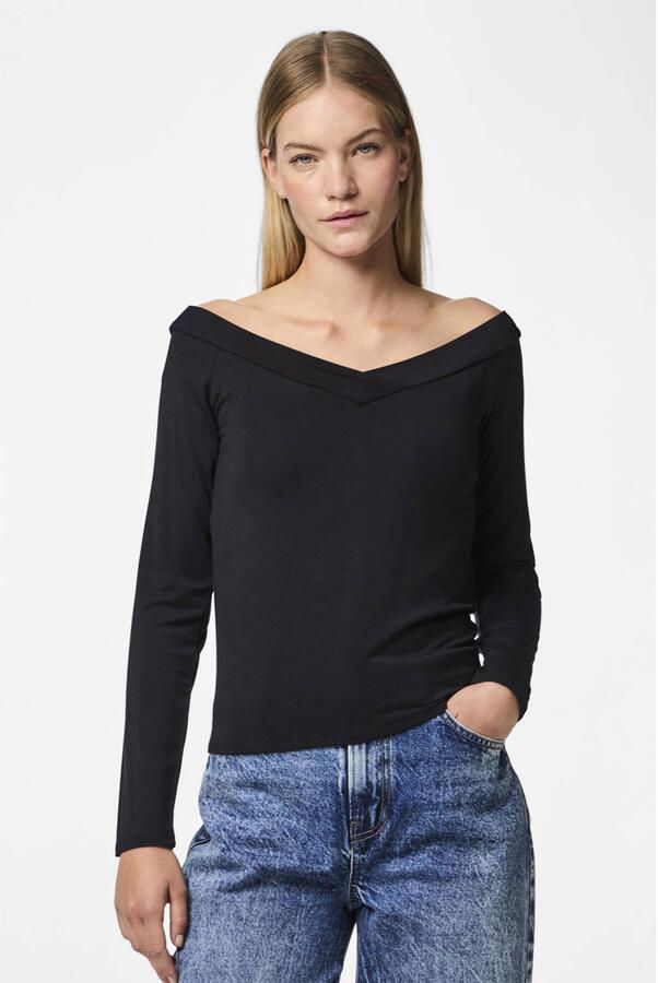 Pieces Shirt met lange mouwen PCMALIVA LS OFF SHOULDER V-NECK TOP NOOS