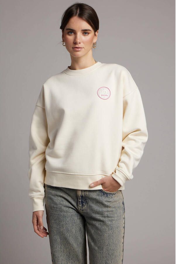 Pink Noir sweater beige