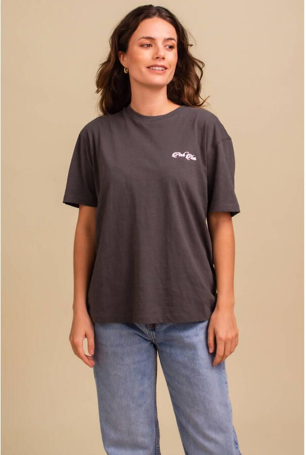 Pink Noir T-shirt met backprint antraciet