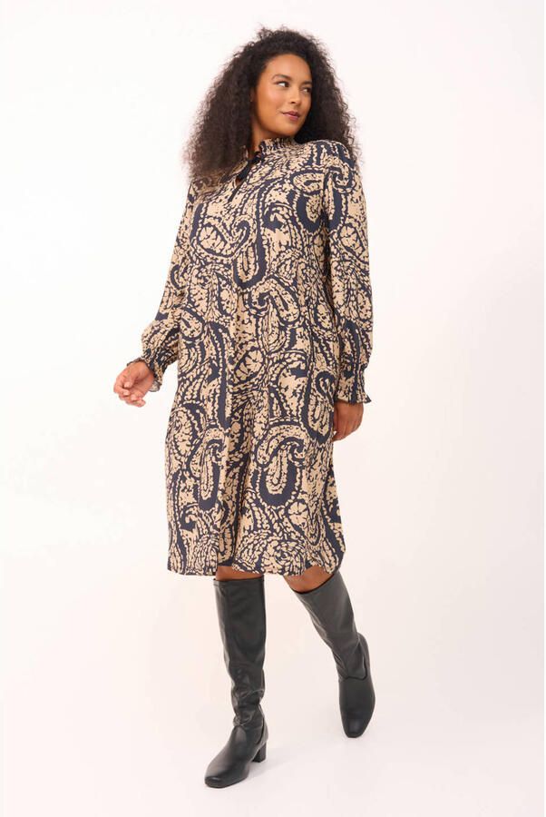 Plus Basics Plus Size A-lijn jurk met smockwerk en print donkerblauw beige - Foto 2