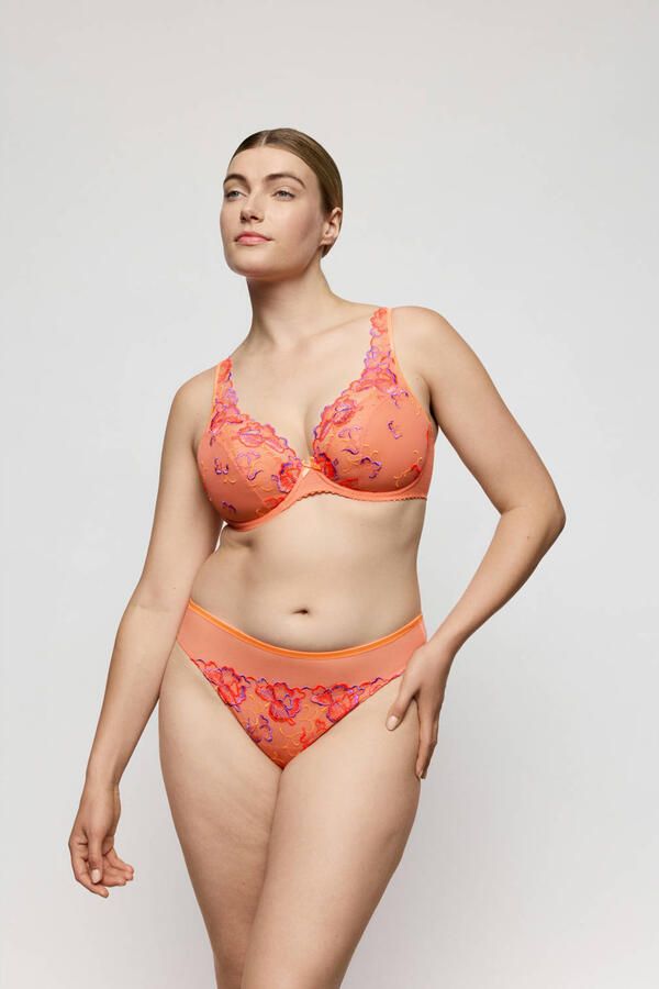 PrimaDonna string Devdaha oranje