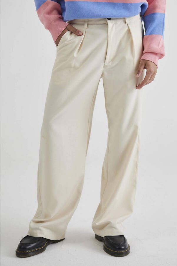 Prohibited SoHo Pleated Pants straight pantalon ecru