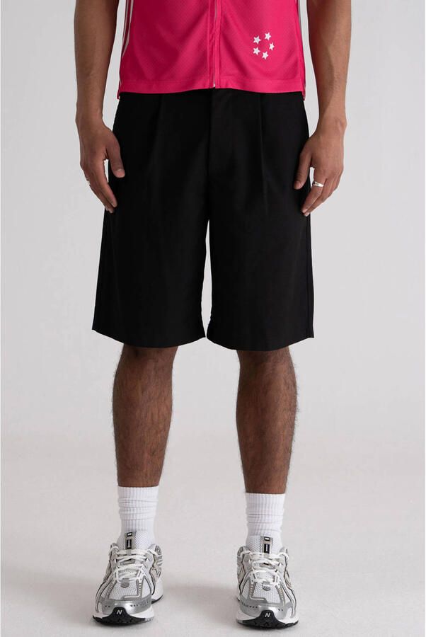 Prohibited straight leg bermuda short zwart