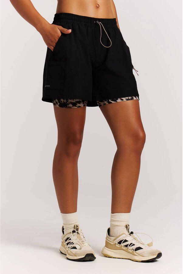 Protest straight high waist sweatshort met dierenprint zwart