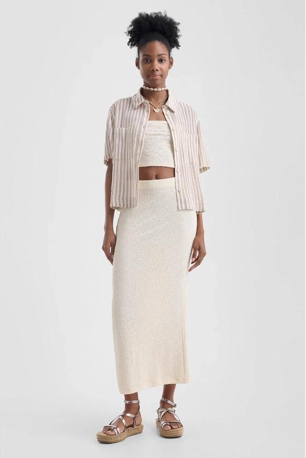 Q S designed by Midirok in structuuroptica