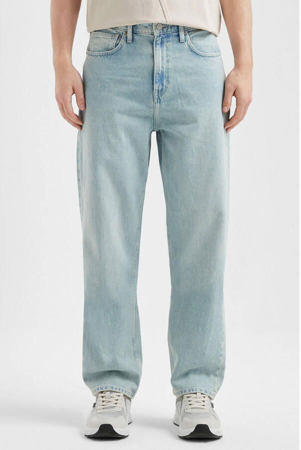 Q S by s.Oliver straight leg loose fit jeans lichtblauw