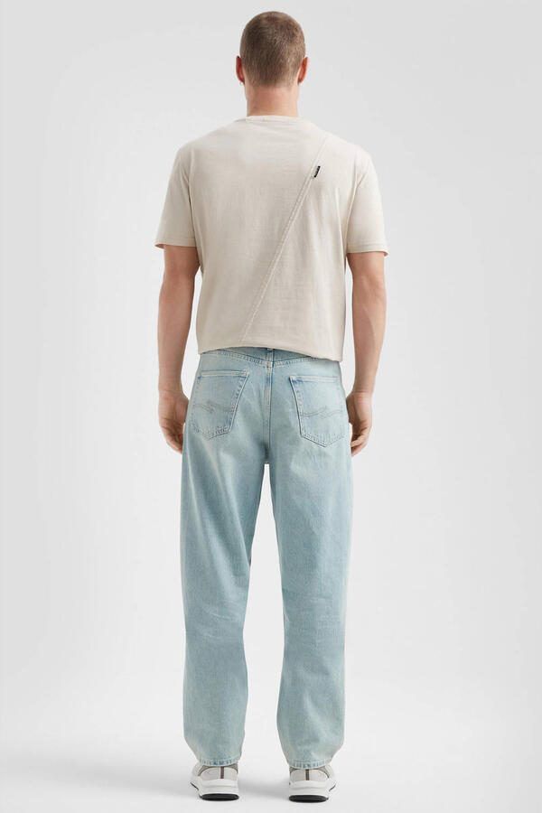Q S by s.Oliver straight leg loose fit jeans lichtblauw - Foto 2