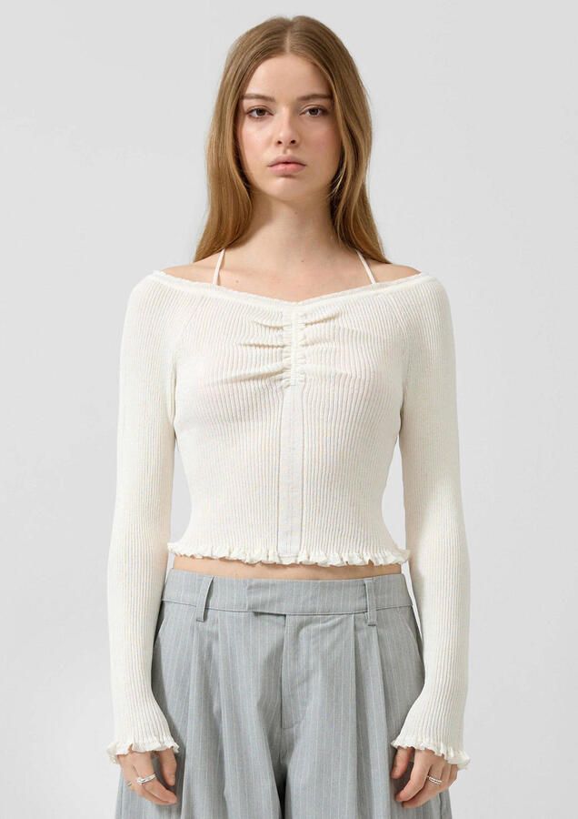 QS cropped top wit