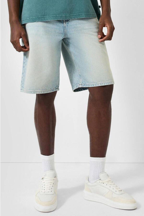QS denim short lichtblauw