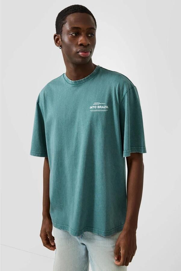QS relaxed fit T-shirt met backprint petrol