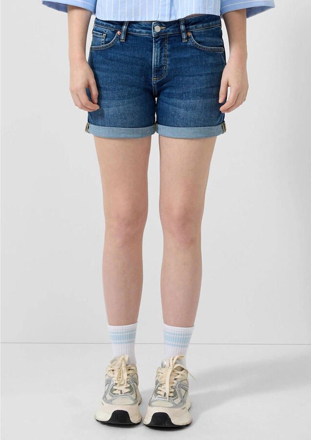 QS slim regular waist short dark blue denim