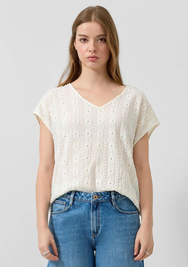 QS top broderie ecru